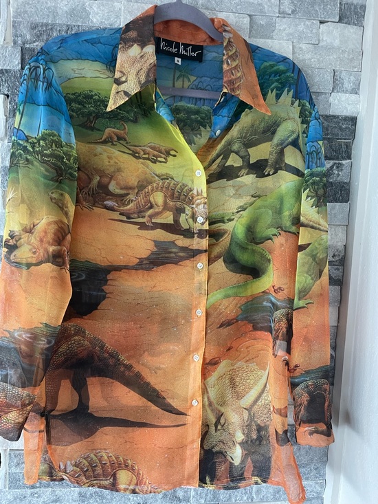 Nicole Miller Tops - Women’s NICOLE MILLER Vintage Dinosaur Print Button up Shirt-Small